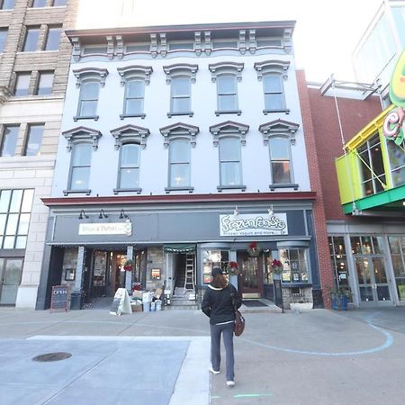 Downtown Easton Apartment Exterior photo